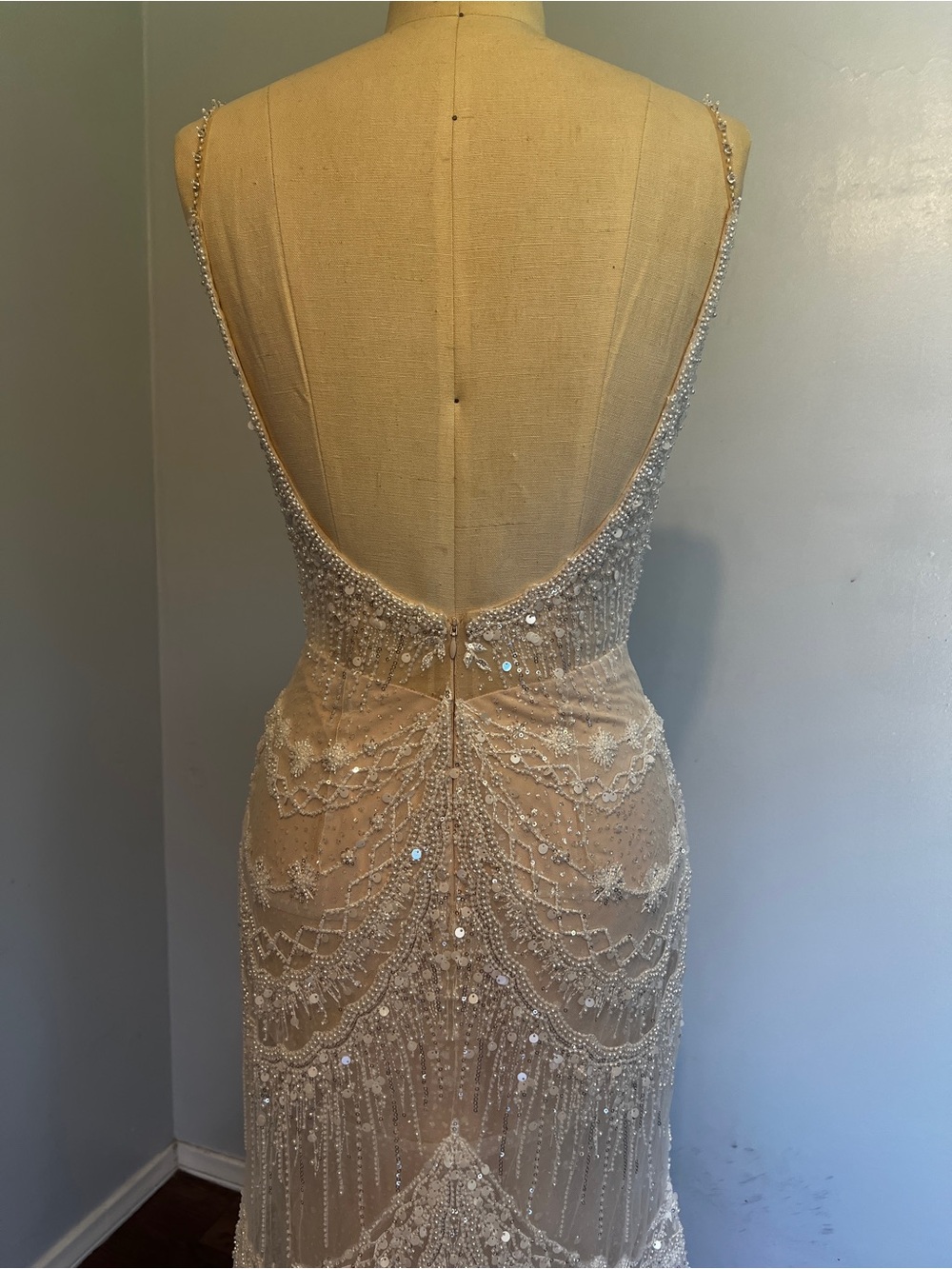 Elegant Beaded Lace Wedding Dress with Train - Picture 10 of 12